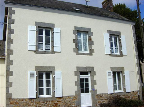 Renaissance Travaux De Decoration Laval Facade2